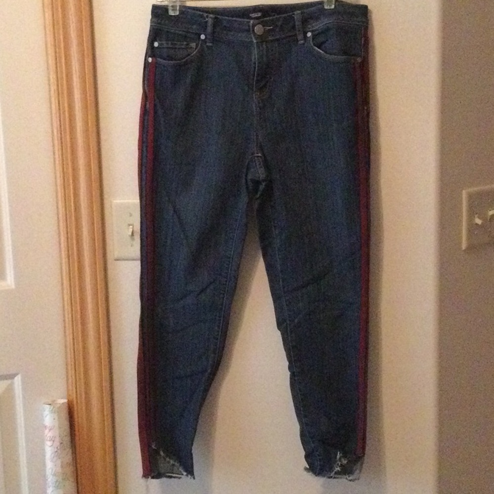 Simply vera vera wang jeans.